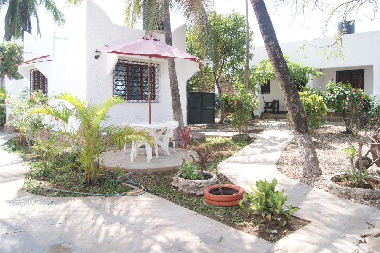 Luciano & Grace Apartments Watamu Exterior foto